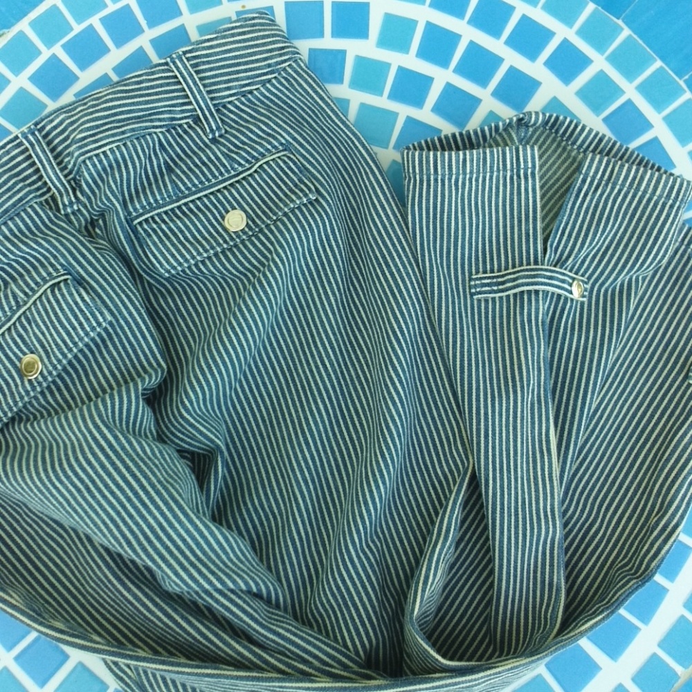 Ann Taylor LOFT stripe crop 6p