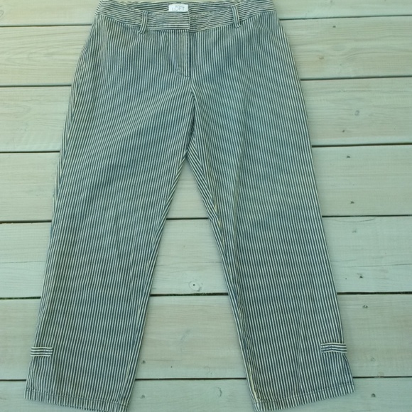 Ann Taylor LOFT stripe crop 6p - Picture 2 of 6