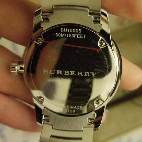 Authentic Burberry Watch - Picture 3 of 6