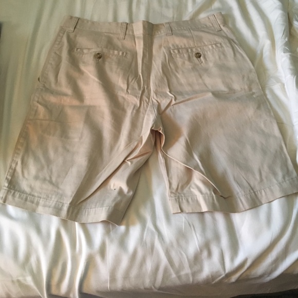 Dress shorts - Picture 3 of 3