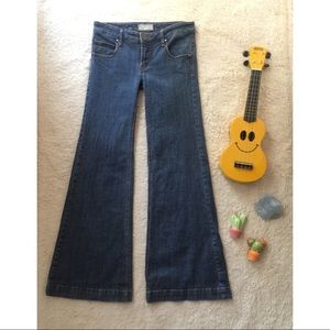 Free People Groovy Low Rise Bell Bottoms Sz 27