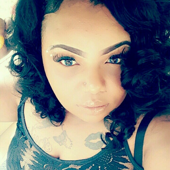 Meet your Posher, Robrisha - Picture 1 of 1