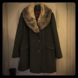 Vintage Ladies pea coat