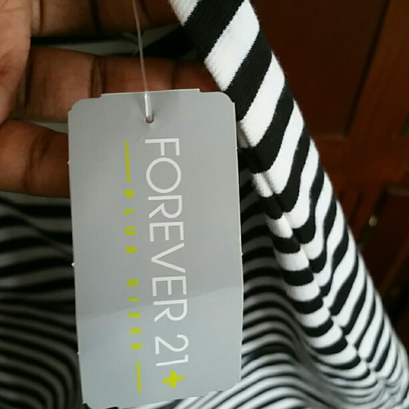 Sexy Forever 21 party dress - fits 1x/2x - Picture 4 of 4