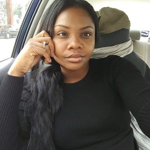 Meet your Posher, Simone