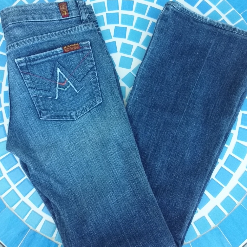 7FAMK A Pocket 27