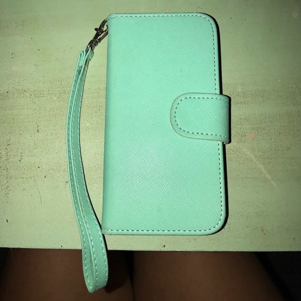 iPhone 5s Wristlet.