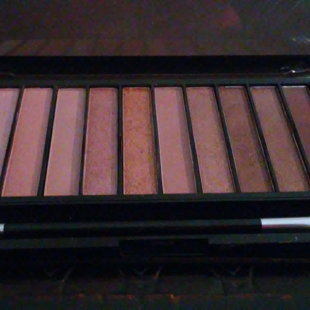 Iconic 3 Eyeshadow Palette