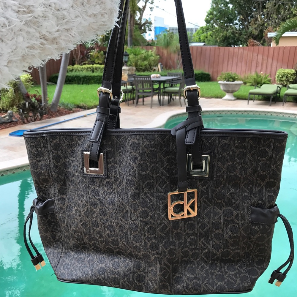 Classic Calvin Klein brown leather tote