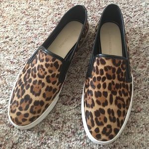 ❤️ Banana republic leather leopard print flats