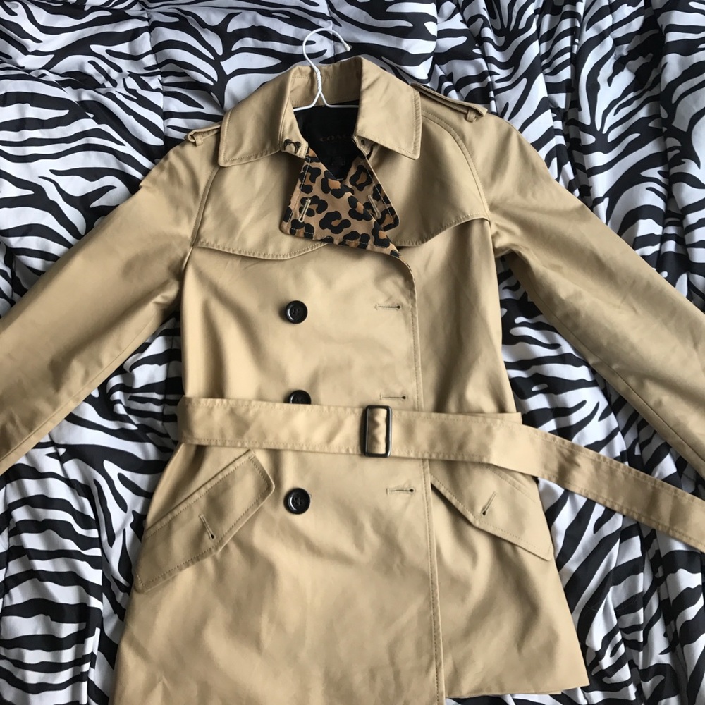 Coach caramel trench coat barely worn