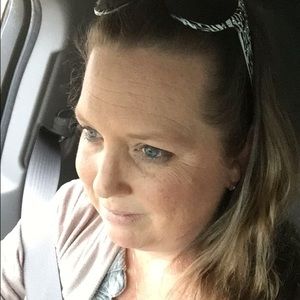 Meet your Posher, Pamela