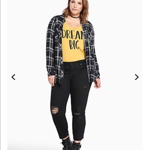 NWT Torrid 'Dream Big' Scoop Tee. Size 0 / L / 12