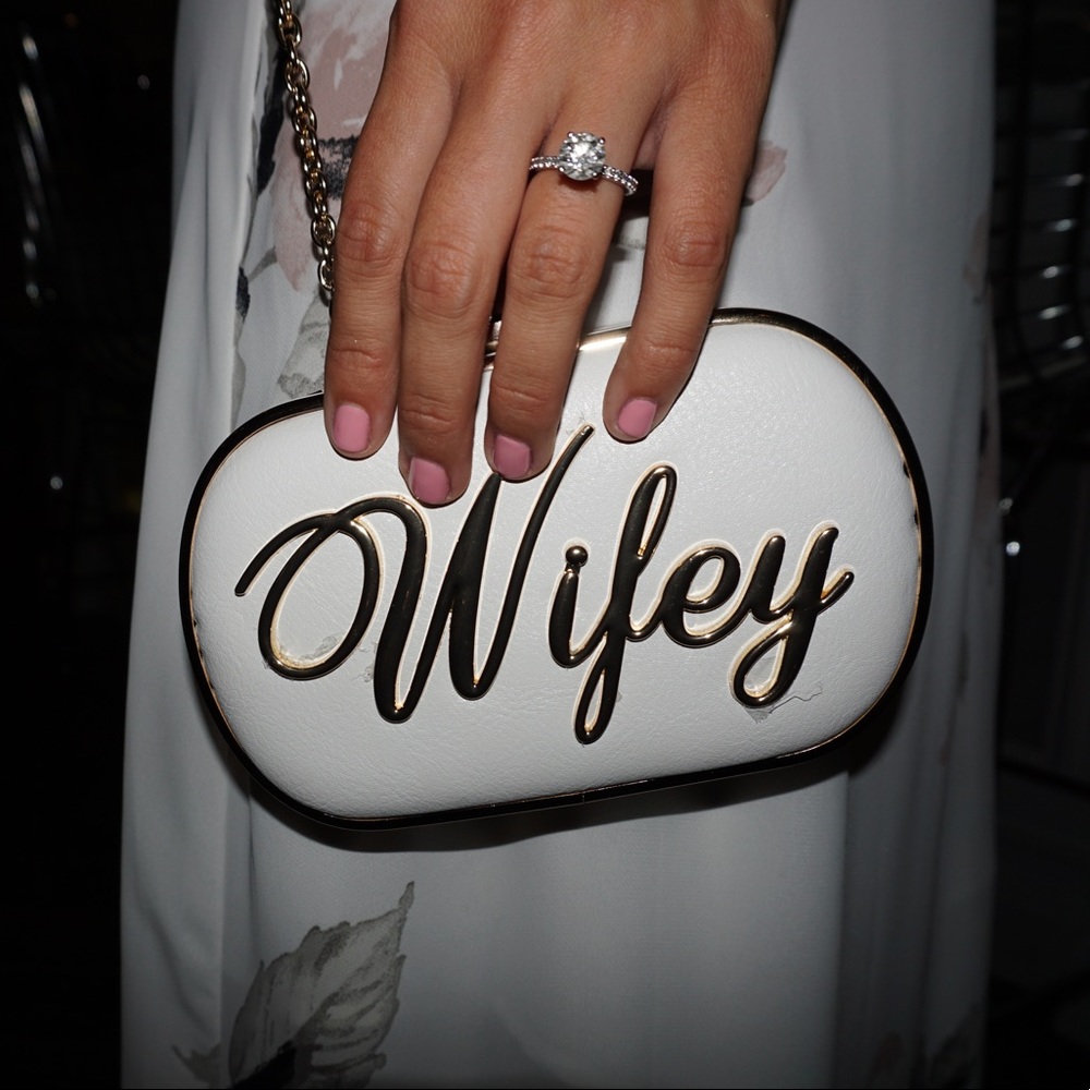Wifey clutch