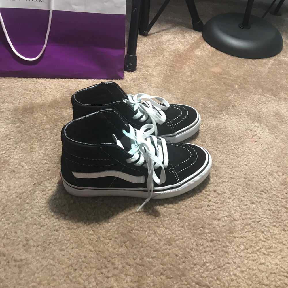 Black & white high top vans