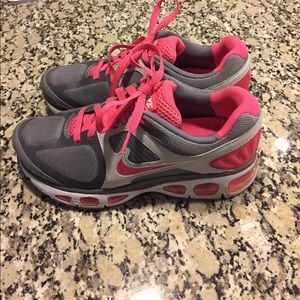 Women's NIKE Air Tailwind Running Shoes