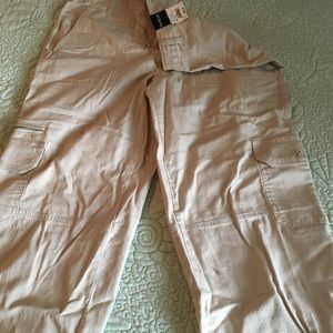 North crest capris. New with tags. Never been worn