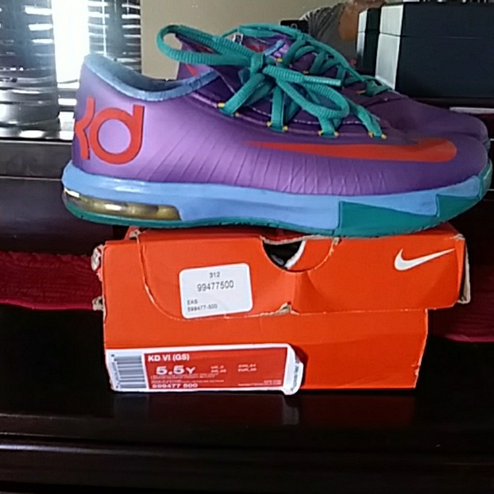 KD VI (GS)