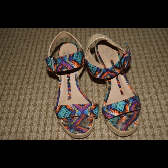 New Direction wedges - Picture 1 of 3