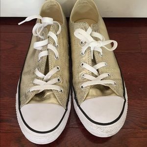 Converse Chuck's All Star Gold Canvas Women's 10