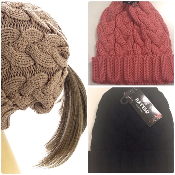 The Hatter Accessories - 2- in -1 Cable Knit In Pink, Dark Green