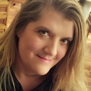 Meet your Posher, Sherry