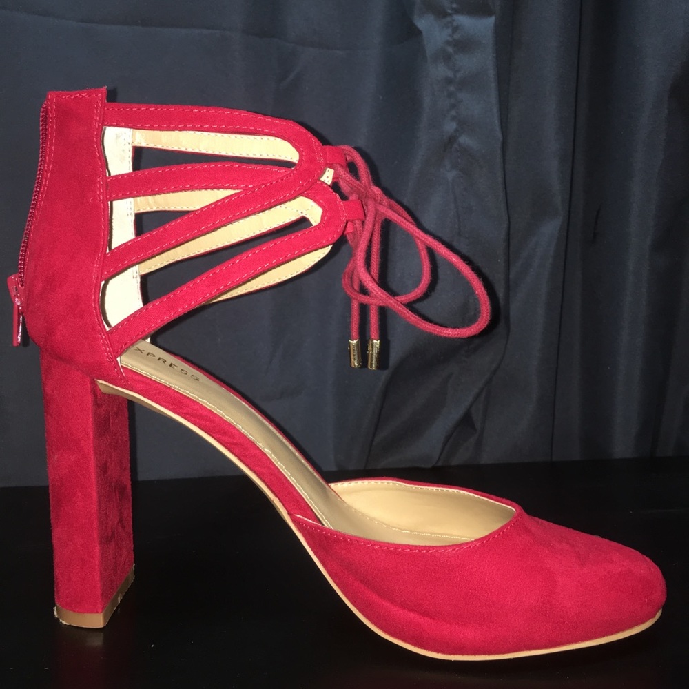 SEXY RED LACE UP HEELS