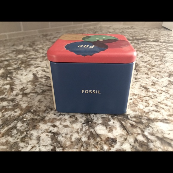 New Fossil Watch - Picture 2 of 3