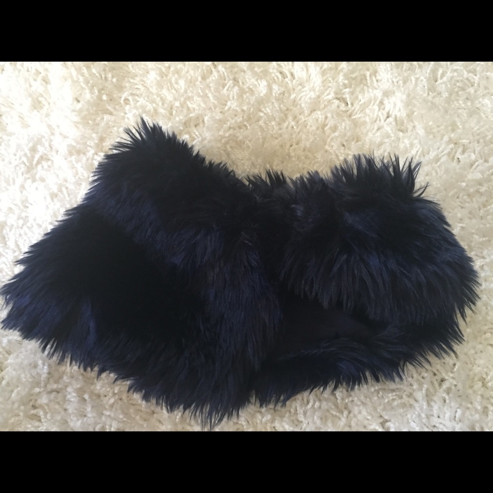 Faux Fur Neck Wrap