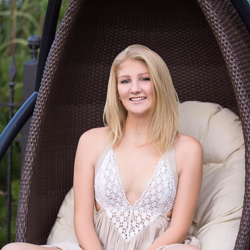 Meet your Posher, Kyra