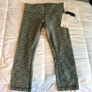 Lululemon Wunder Under Crop