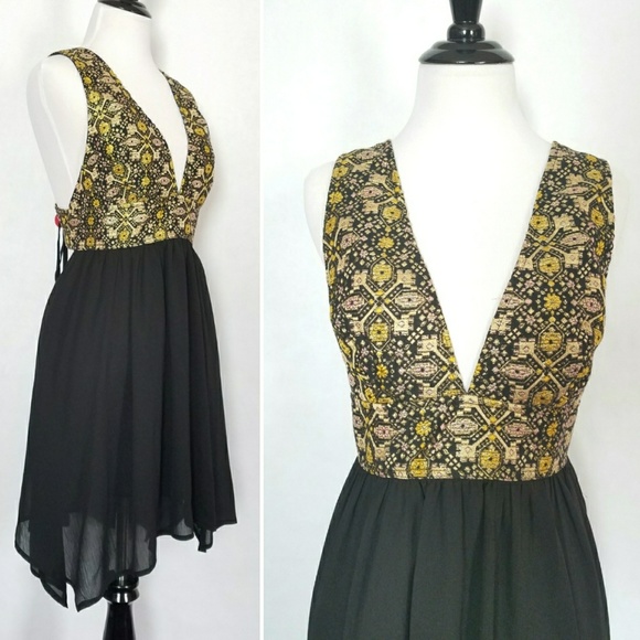 Black and Gold Fit and Flare Dress Party Dress - Picture 2 of 4