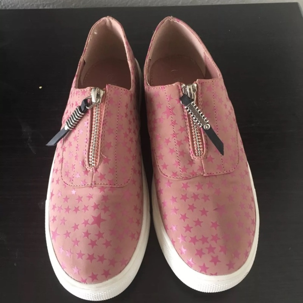 Casual Shoes sz 7