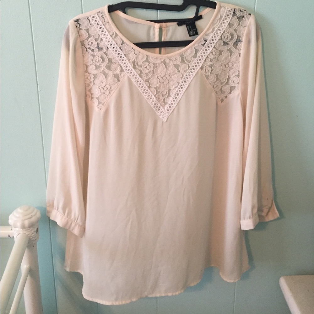 SUPER CUTE CREAM LACE EMBELLISHED MID SLEEVE TOP