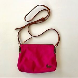 TODAY ONLY 💕Dooney & Burke nylon bag 👛