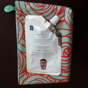 *ipsy* Global Beauty Care Premium Dead Sea Mask