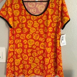 LuLaRoe Halloween sugar skull classic tee