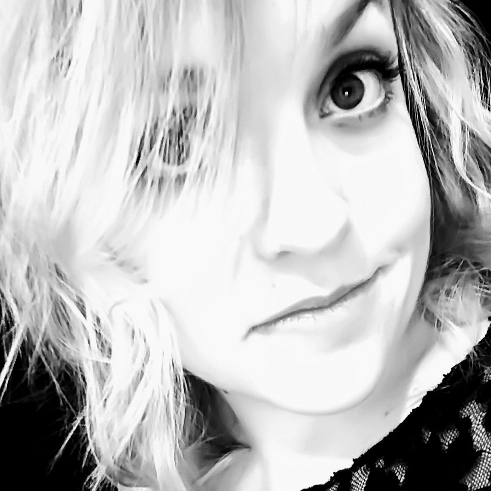 Meet your Posher, Elle