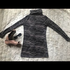 🌲Long TwentyOne Zebra Print Sweater