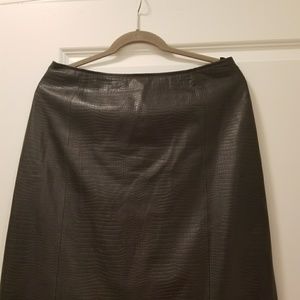 Genuine leather skirt