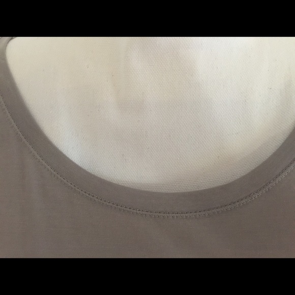 EUC Rachel Roy short sleeve open back top - Picture 2 of 6