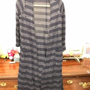 LuLaRoe Sarah hold for Alex A