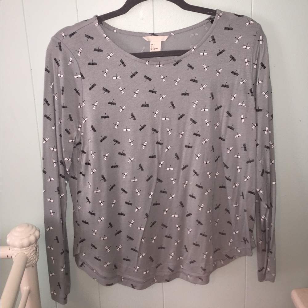 GREEN/GRAY LONG SLEEVE TOP WITH DRAGONFLY PRINT