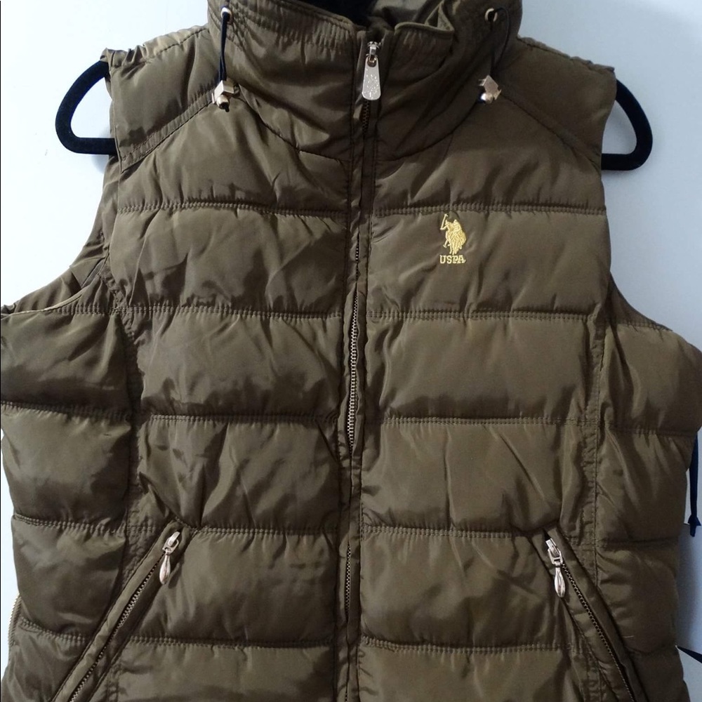 U.S polo vest