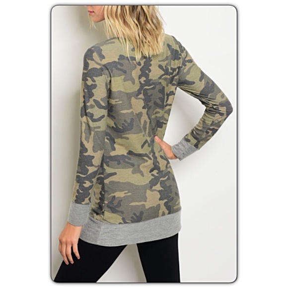 💥HOTSALE💥Fitted Camo Lace Up Front Tunic sold - Picture 5 of 5
