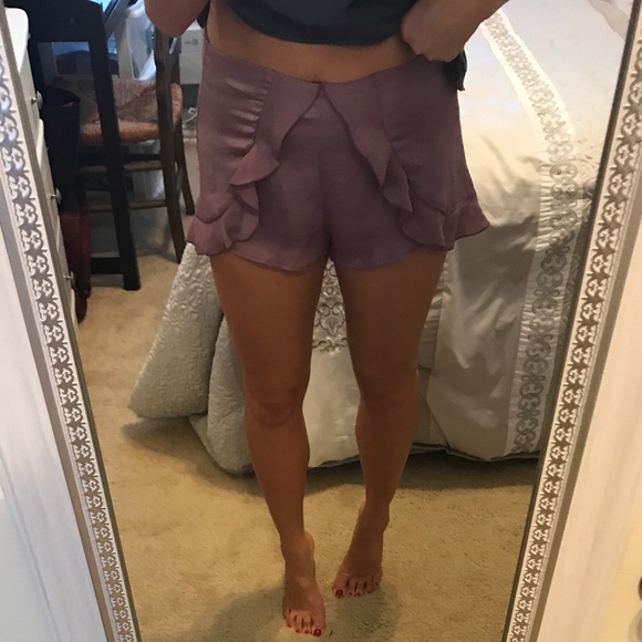 Silk high-waisted ruffle tap shorts - Picture 1 of 2