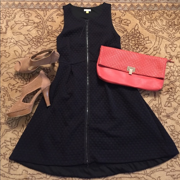 NWOT Anthropologie zip front dress - Picture 5 of 6