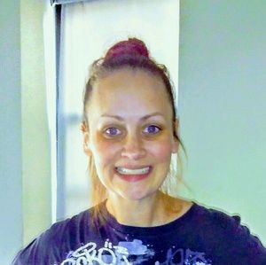 Meet your Posher, Carrie