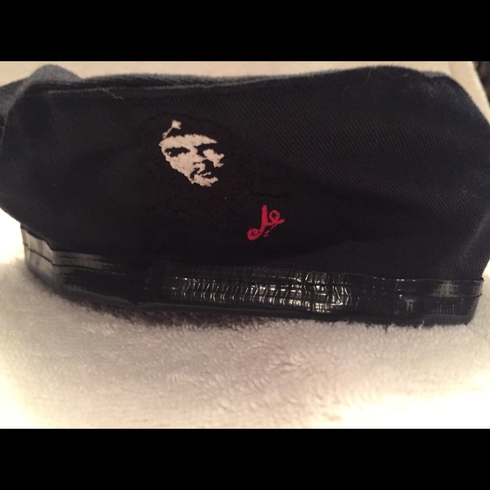 Final $$. Che Guevara Souvenir Beret