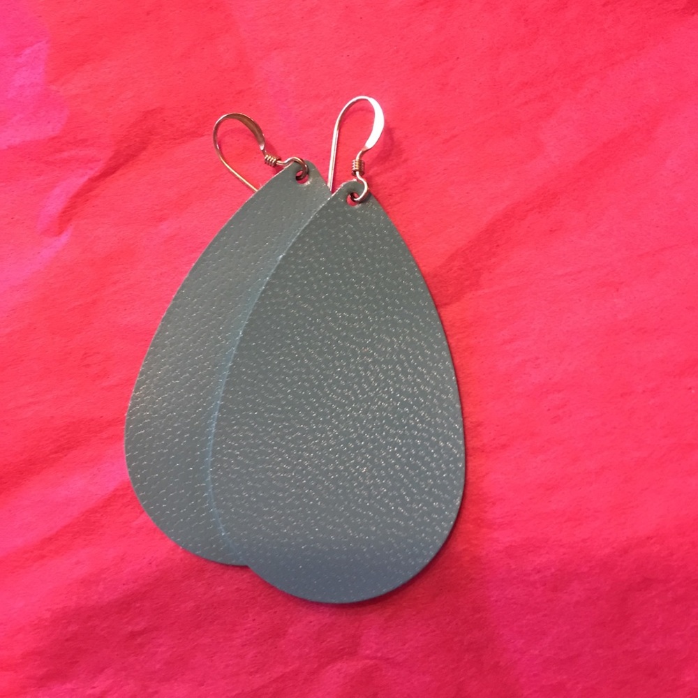 Nickel and suede earrings
